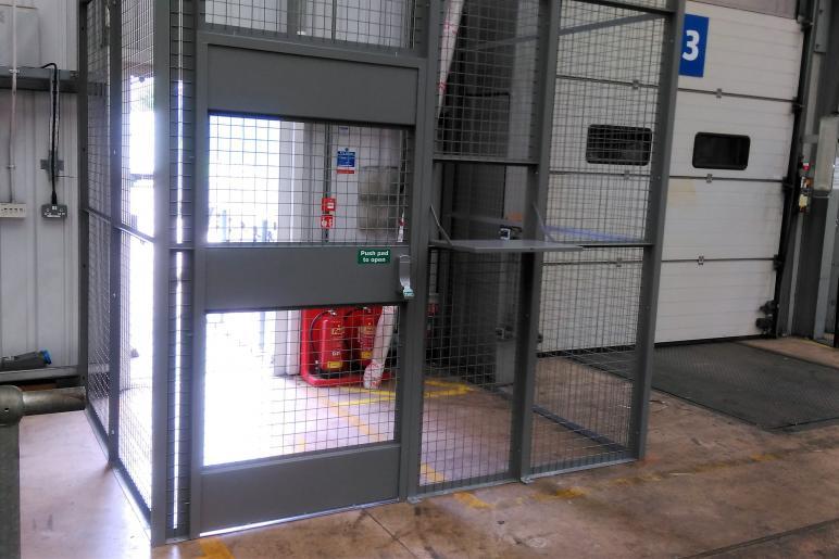 Safeguard goods in dispatch areas