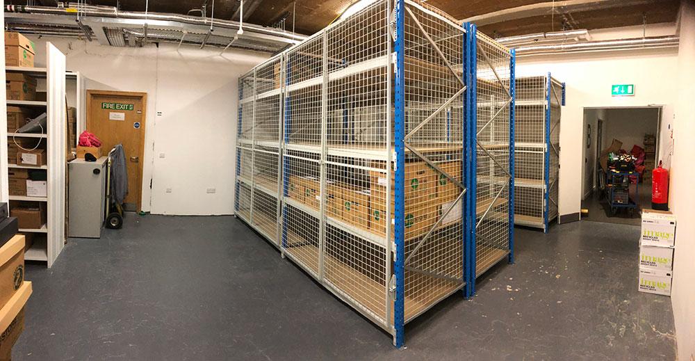 Secure longspan with doors for archive box storage